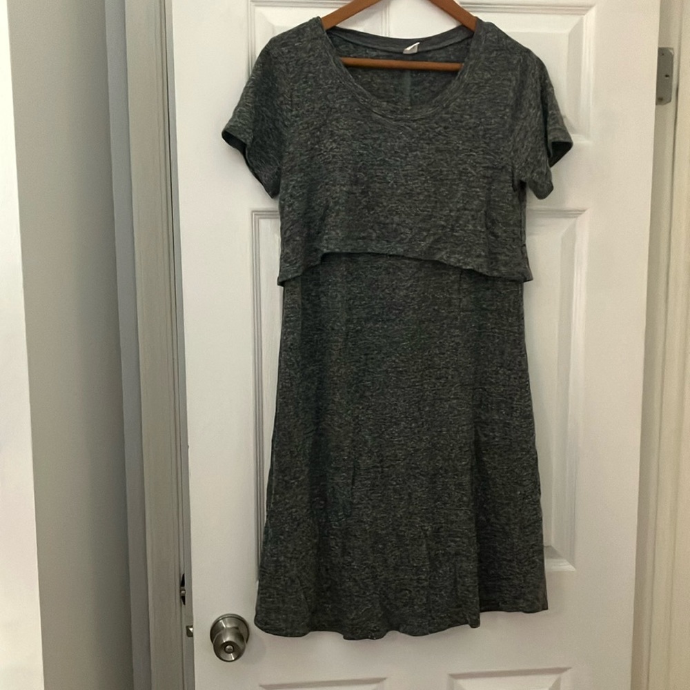 Old Navy Maternity and Nursing Dress